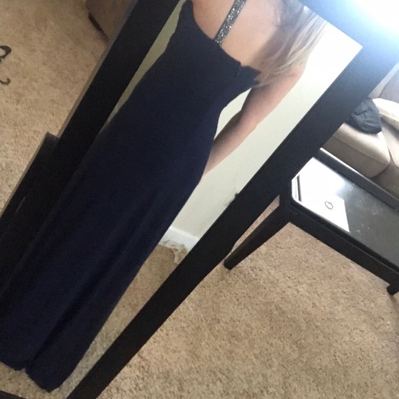 Prom/ball - Picture 5 of 5